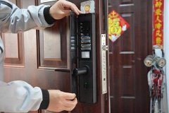 光明区防盗门开锁